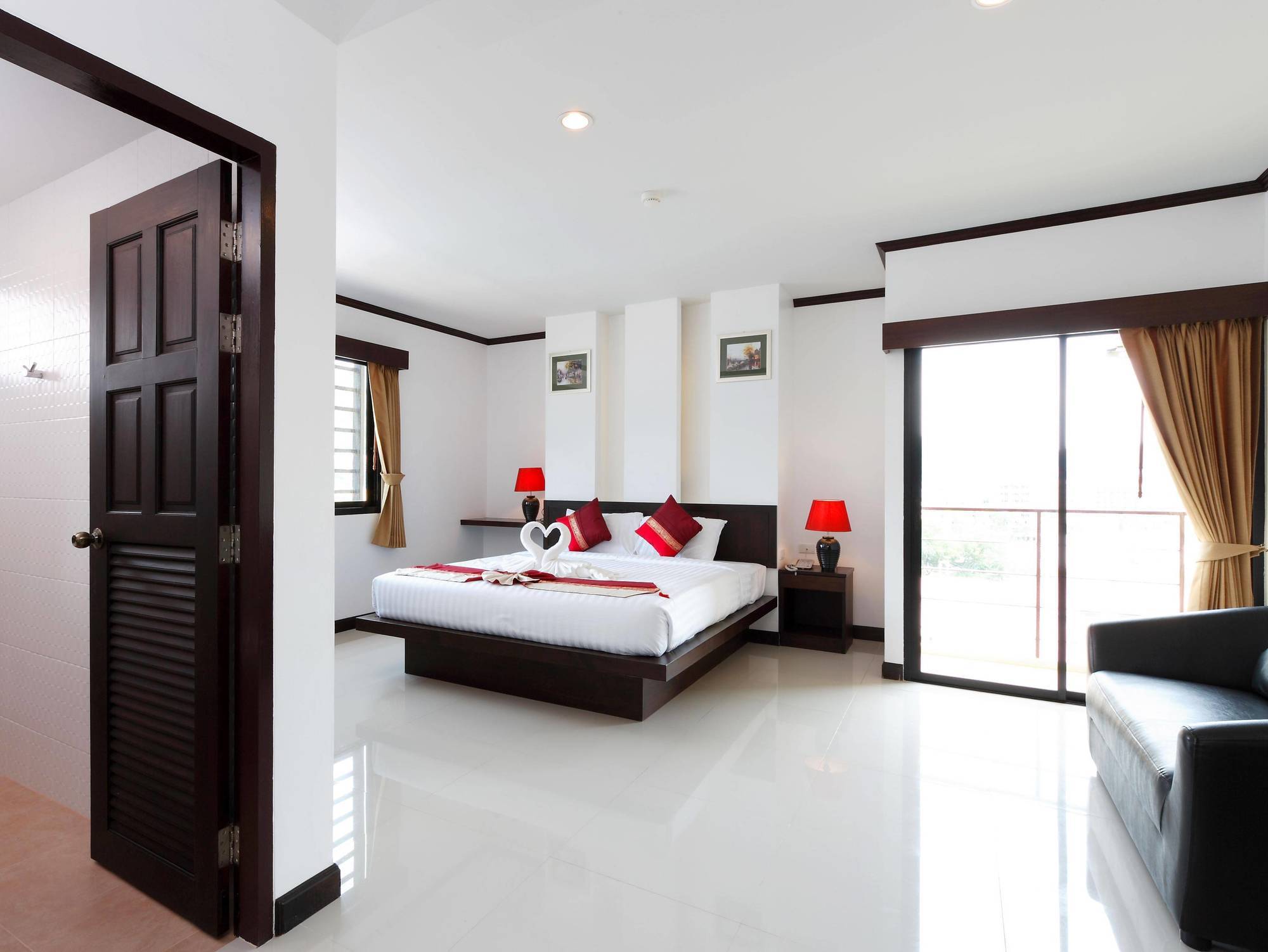Sri Boutique Hotel Patong ภายนอก รูปภาพ