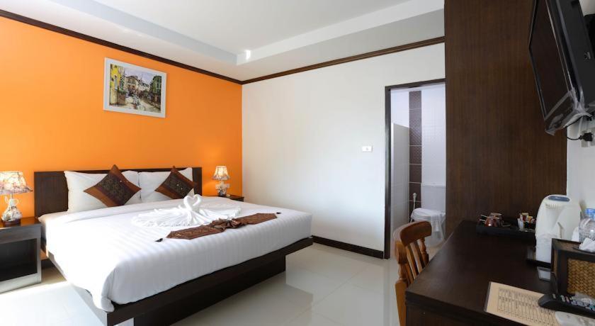 Sri Boutique Hotel Patong ภายนอก รูปภาพ