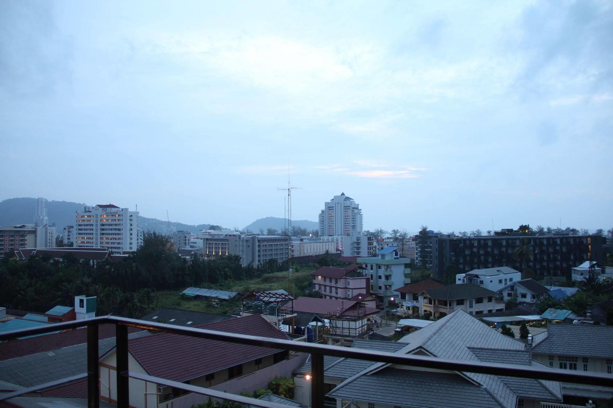 Sri Boutique Hotel Patong ภายนอก รูปภาพ