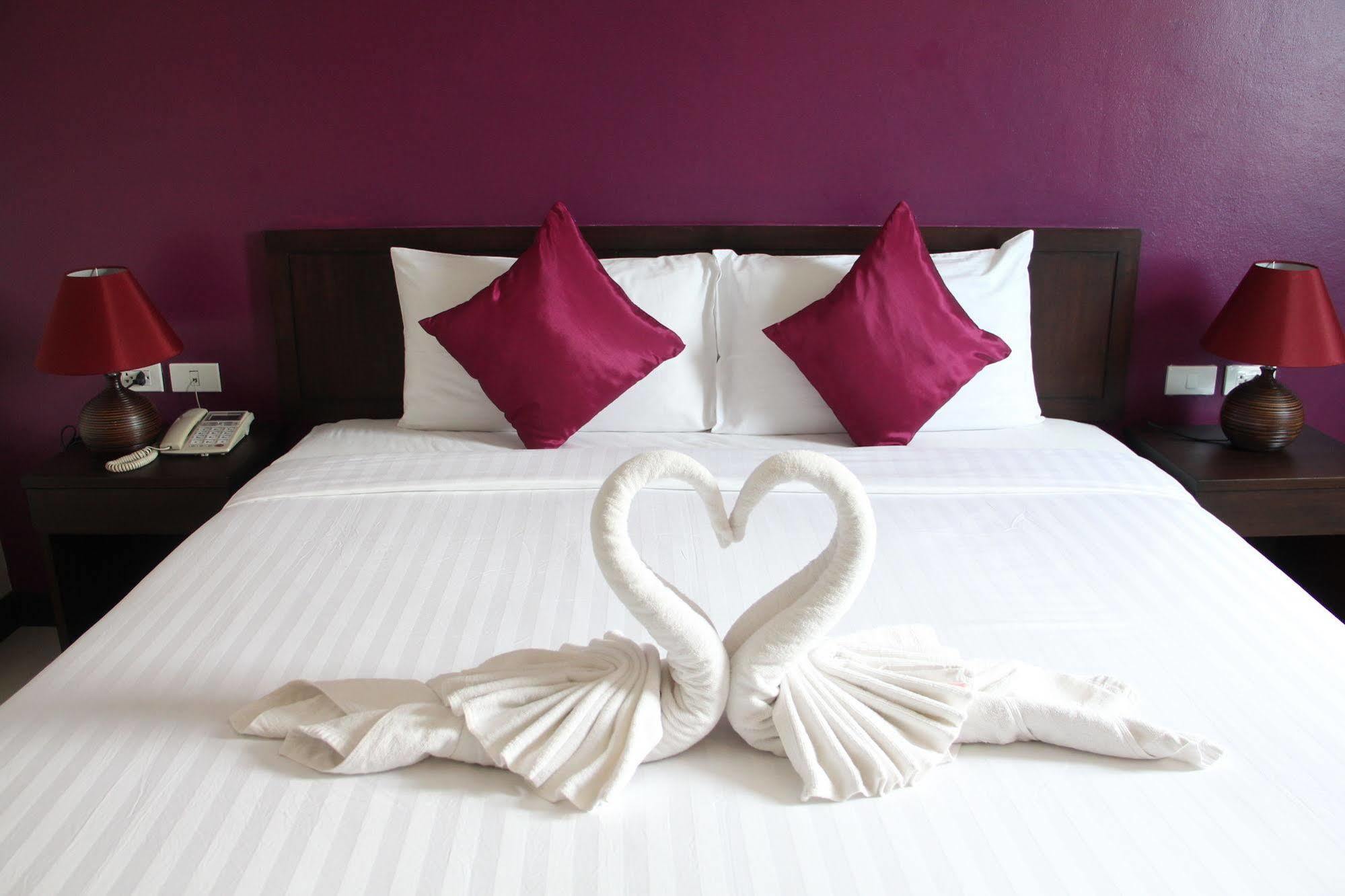 Sri Boutique Hotel Patong ภายนอก รูปภาพ